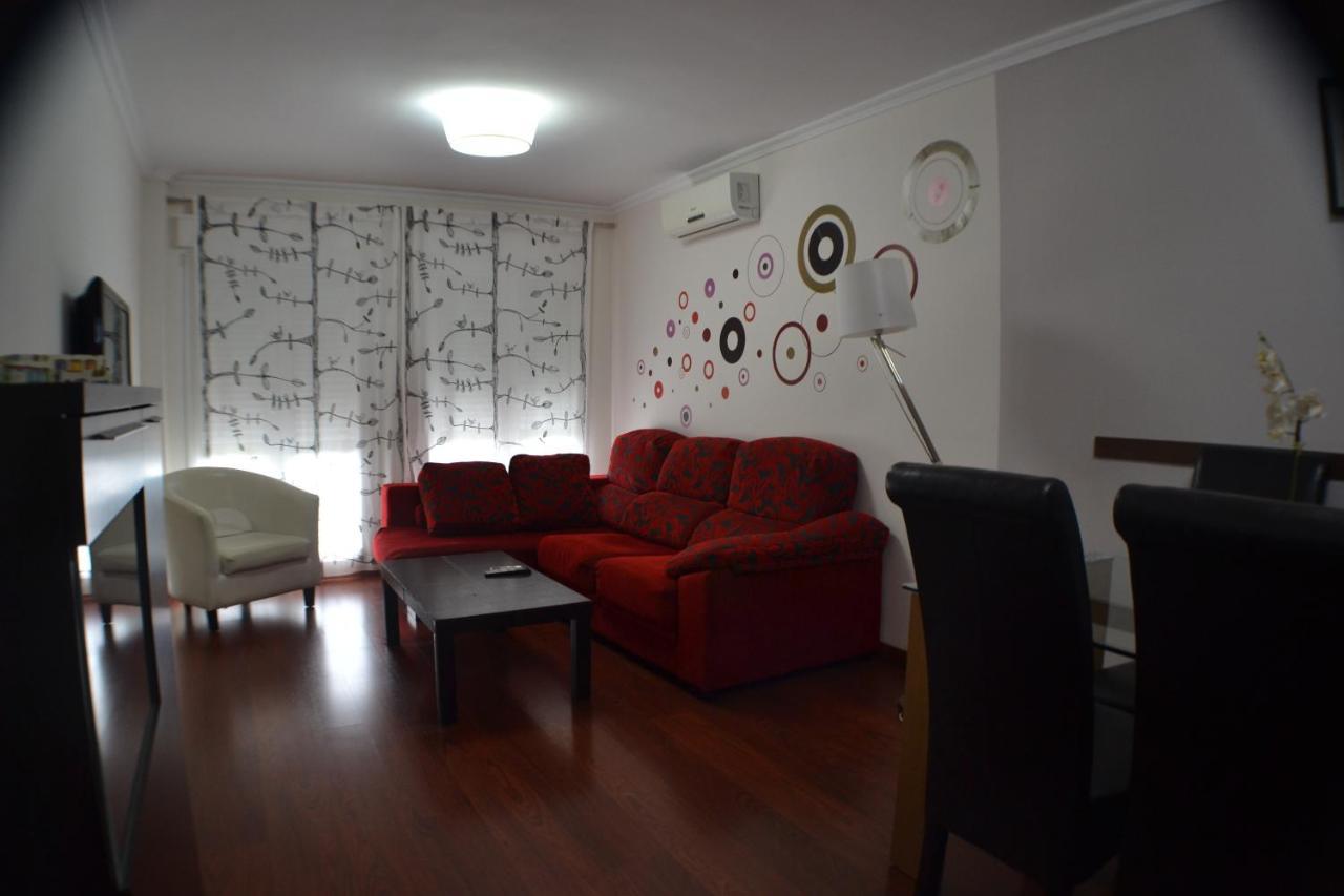 Apartamento Acueducto, Tres Dormitorios Y Parking Gratis Mérida Eksteriør billede