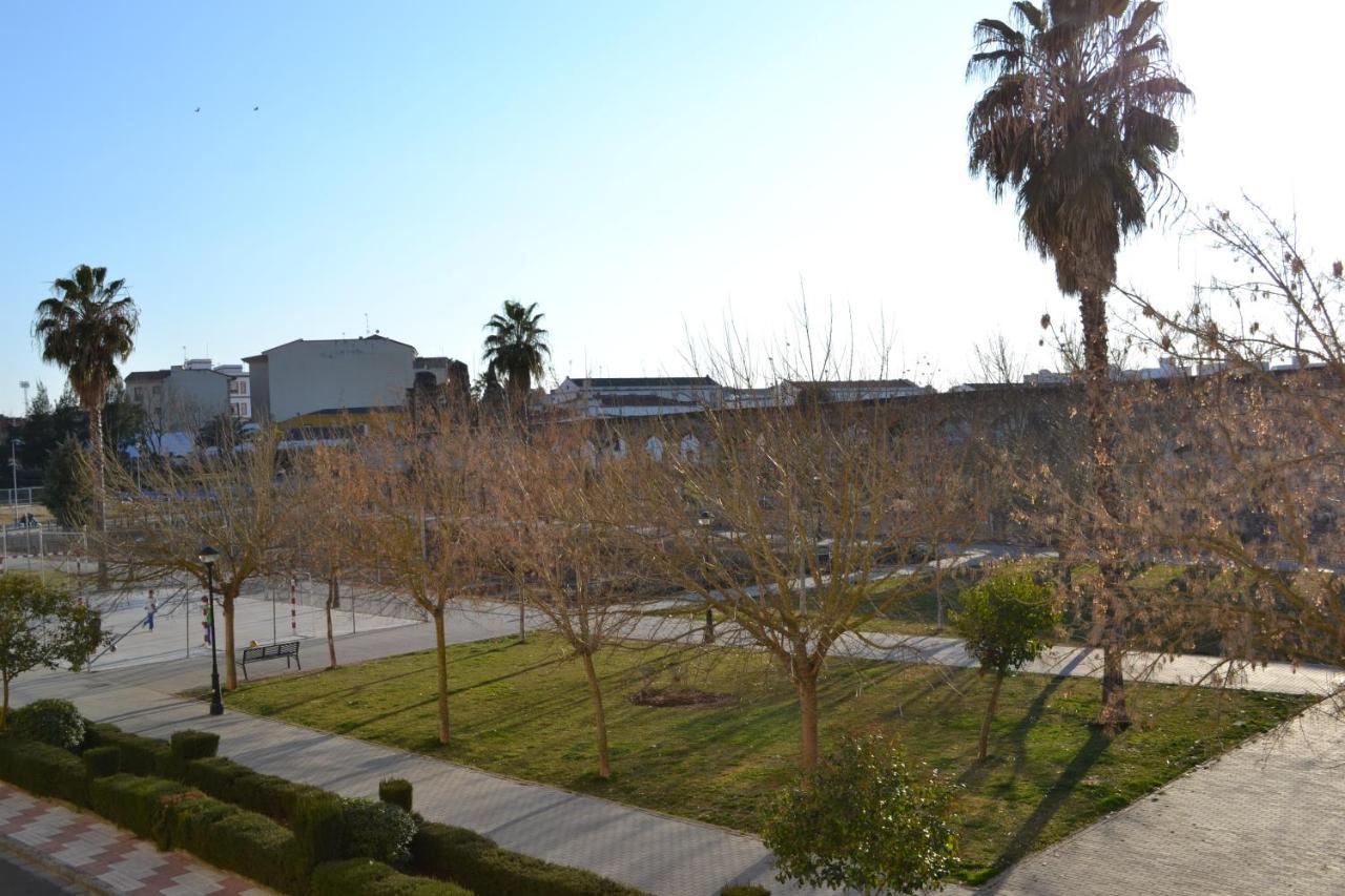 Apartamento Acueducto, Tres Dormitorios Y Parking Gratis Mérida Eksteriør billede